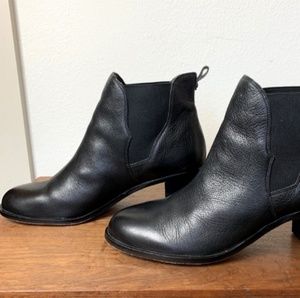 Pre Owned Sam Edelman Women's Size 12 Chelsea Boot